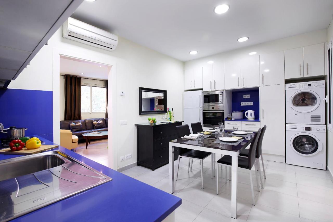 Apartamentos Calvet Барселона Екстер'єр фото