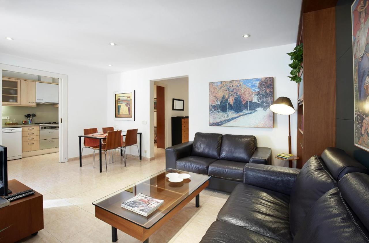 Apartamentos Calvet Барселона Екстер'єр фото