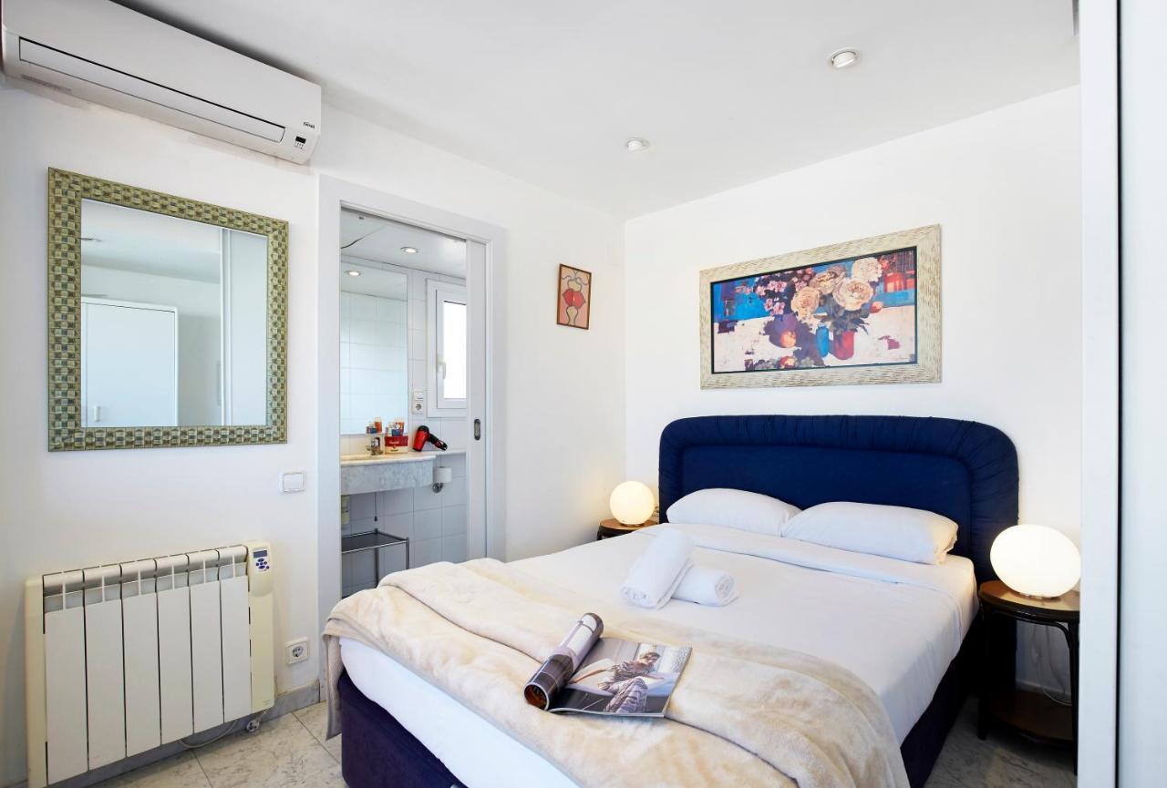 Apartamentos Calvet Барселона Екстер'єр фото