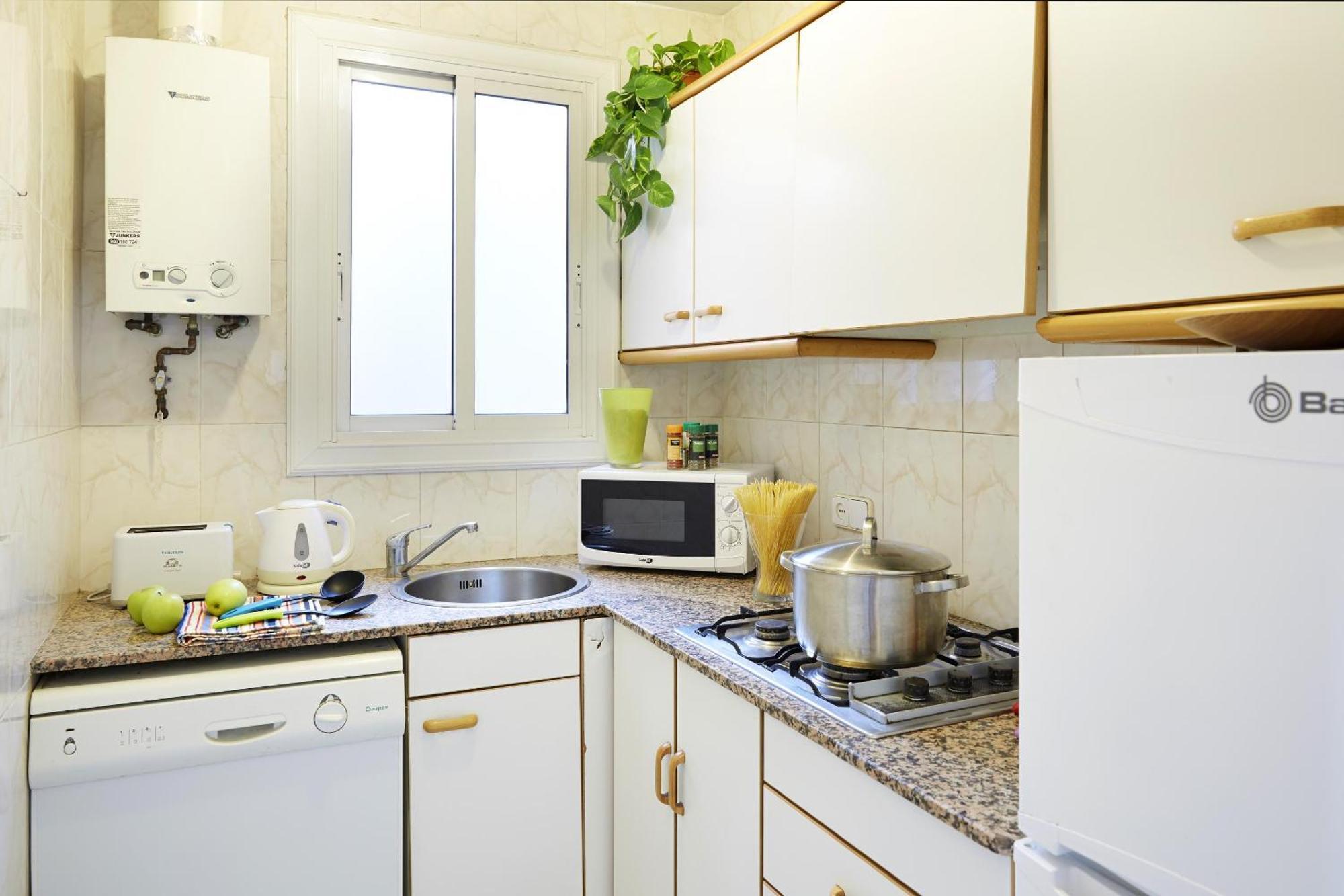 Apartamentos Calvet Барселона Екстер'єр фото