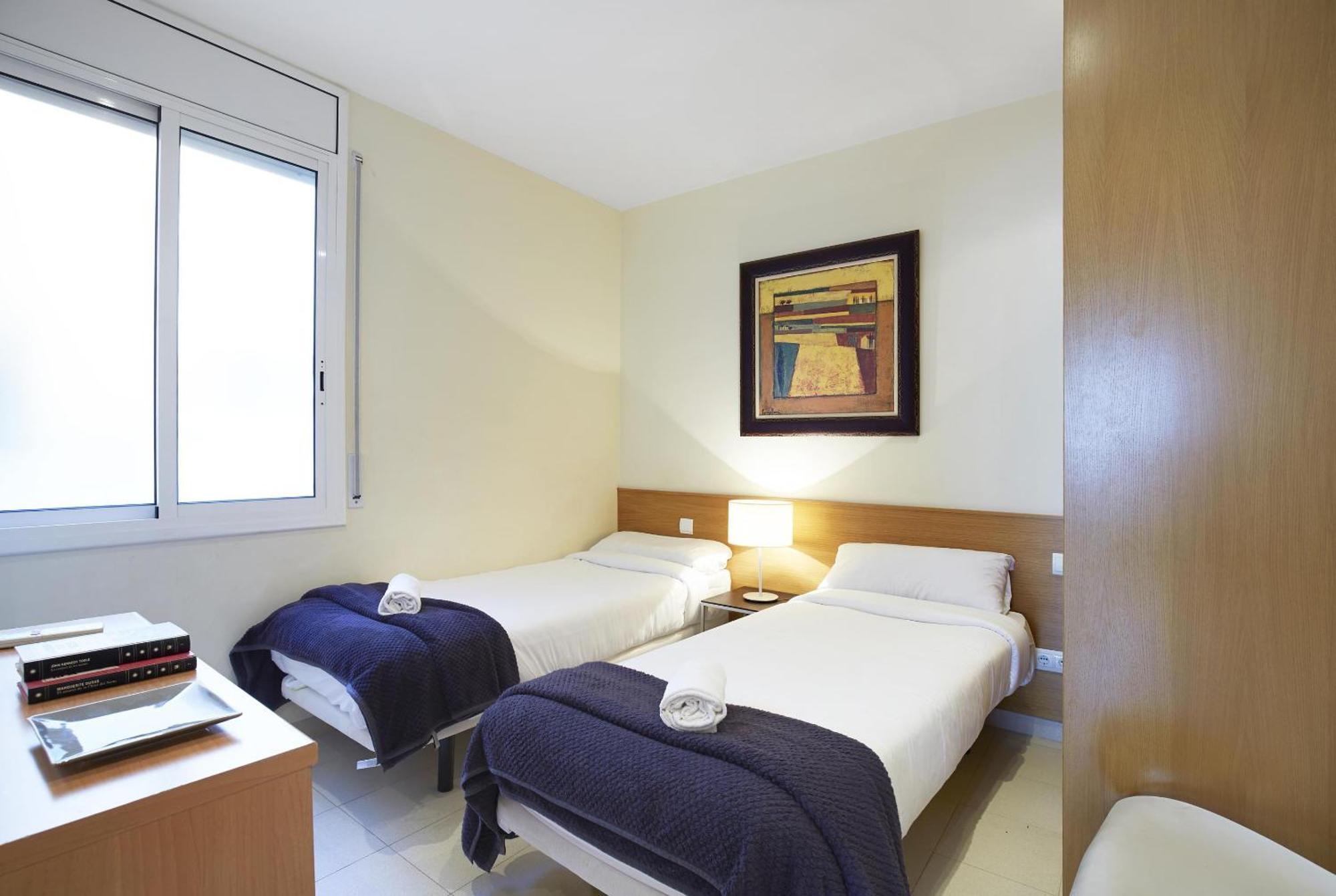 Apartamentos Calvet Барселона Екстер'єр фото
