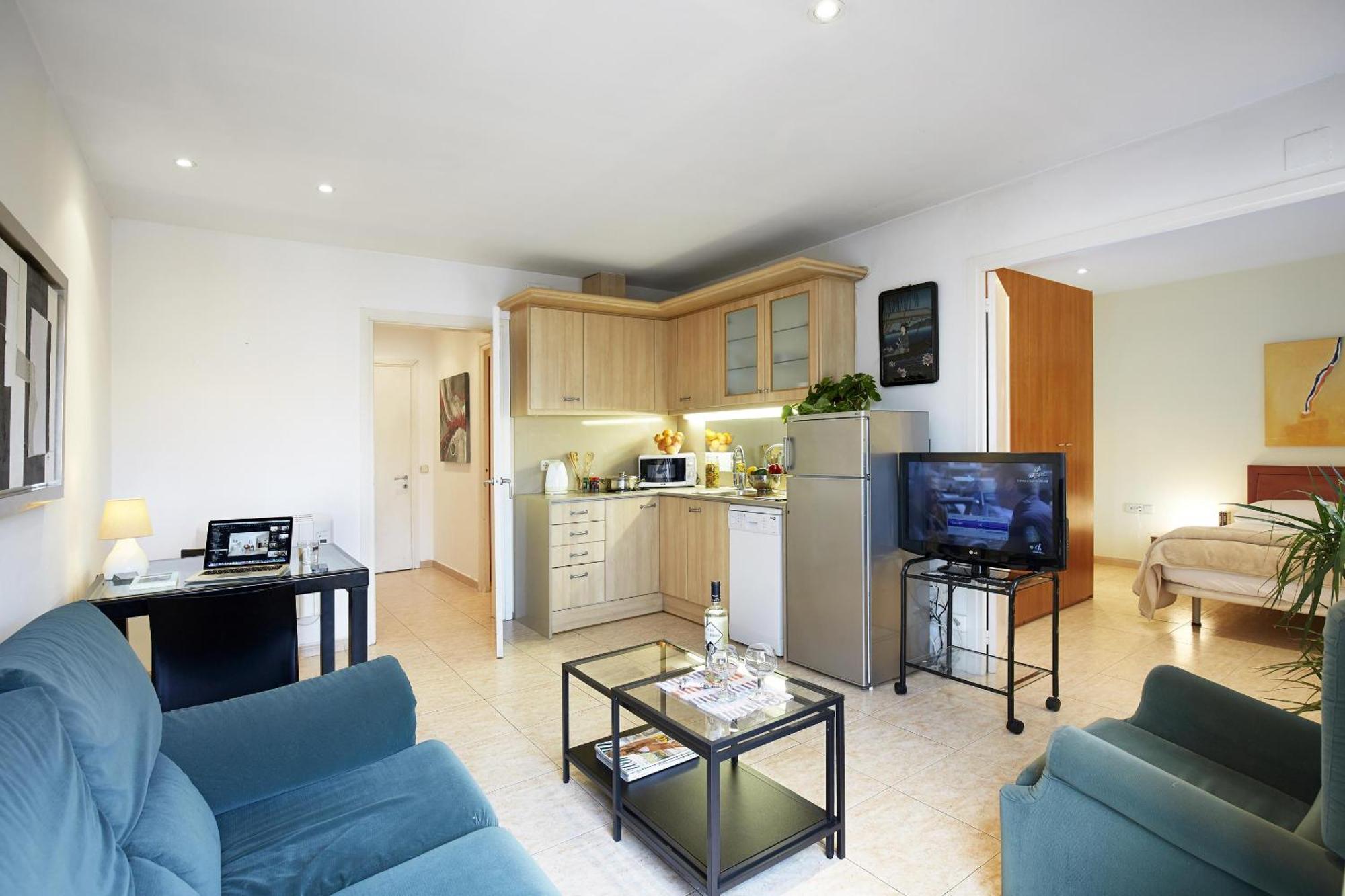 Apartamentos Calvet Барселона Екстер'єр фото