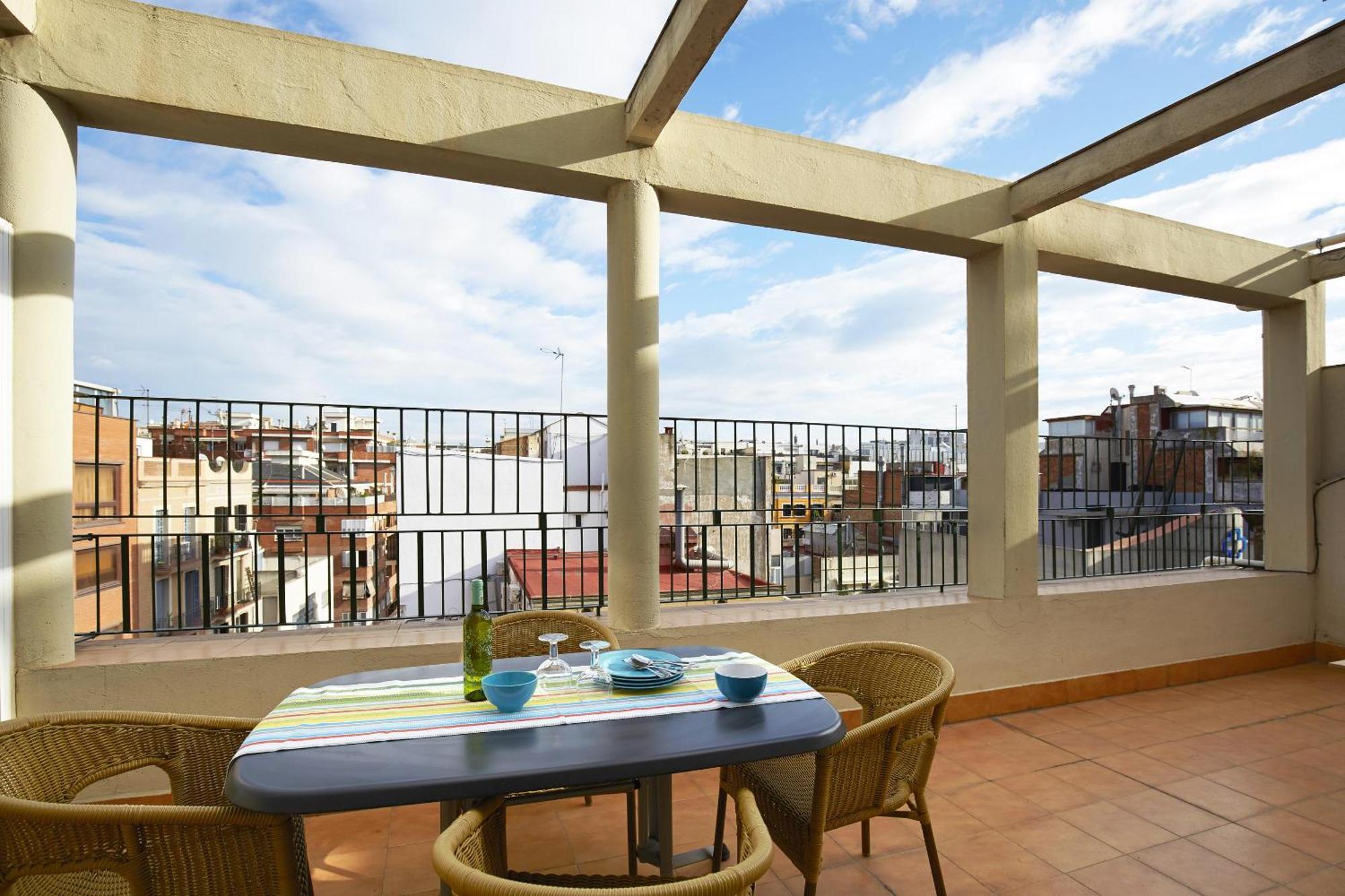 Apartamentos Calvet Барселона Екстер'єр фото